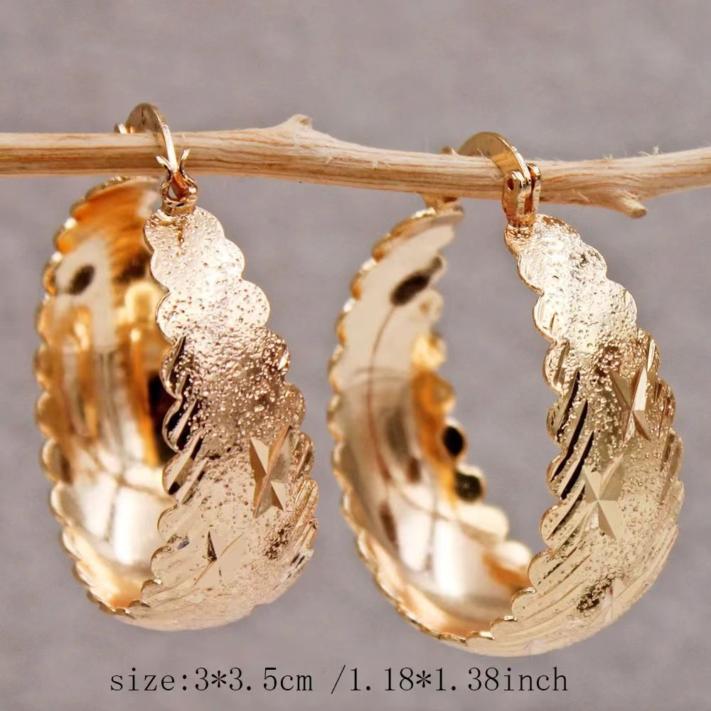 Copper Material Graceful Personality Simple Earrings - Image 6